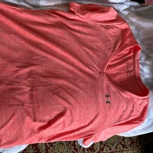 under armor t shirt